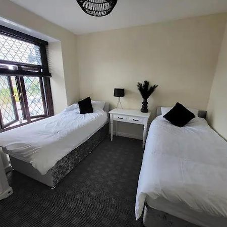 The Dublin Packet - Twin Room 1 Holyhead Eksteriør billede